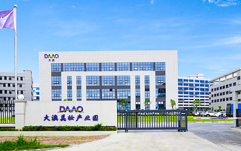 Daao Cosmetic OEM:Why are cosmetic brands willing to find cosmetics OEM What about the manufacturers cooperation(pic1) 1.Hassle-Free