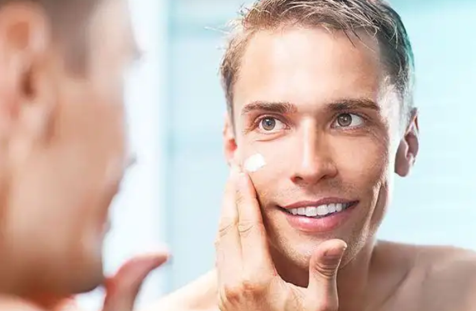 Daao Cosmetic OEM:What is the best facial cleanser for men with oily skin?(pic1) image.png